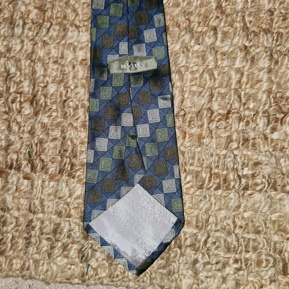 Modules 100% Silk Tie Japan